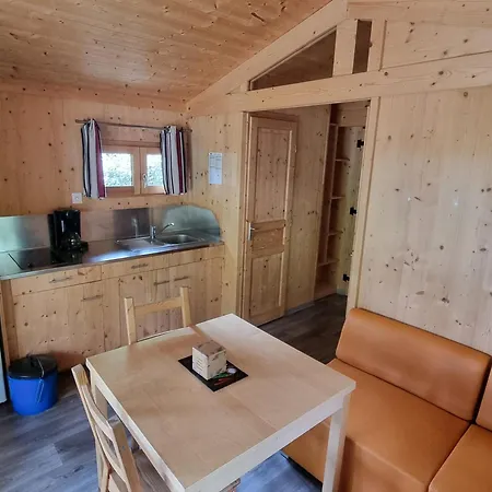 Aux Couleurs Du Ferret Kemping 3*