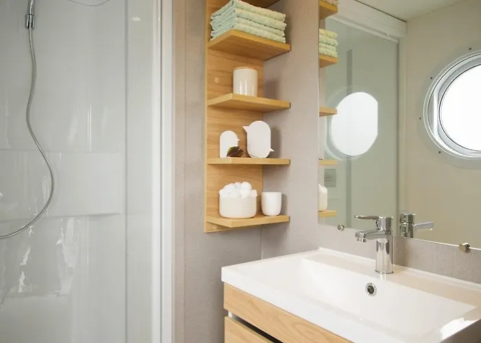 Aux Couleurs Du Ferret