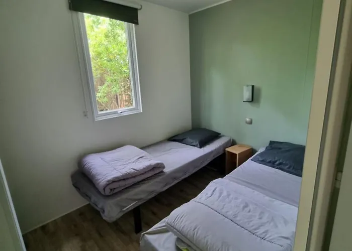 Aux Couleurs Du Ferret Camping 3*