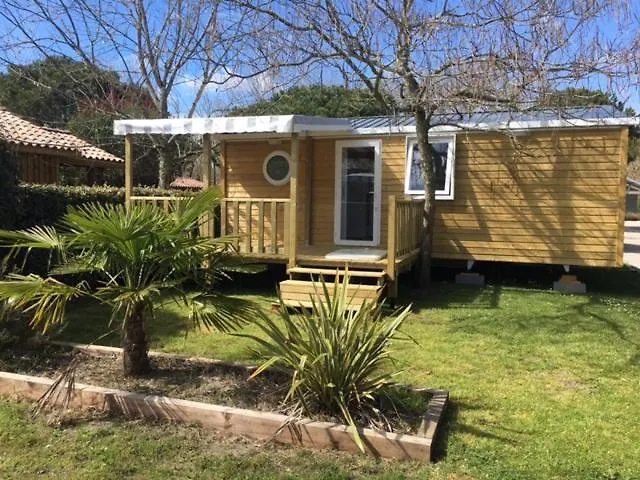 Camping Aux Couleurs Du Ferret