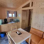 Aux Couleurs Du Ferret Campsite 3*
