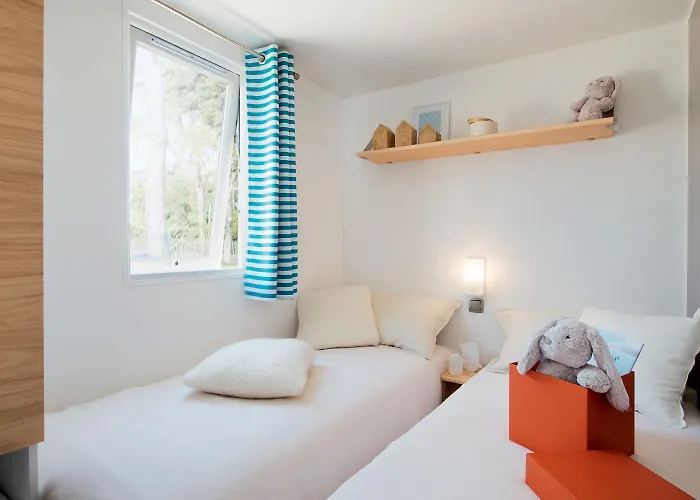 אתר קמפינג Aux Couleurs Du Ferret